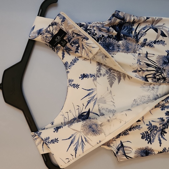 Floral bodycon dress - Picture 5 of 7